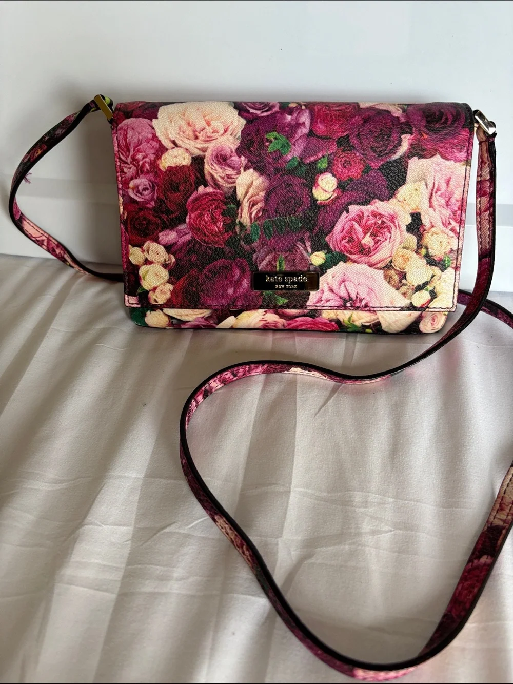 kate spade floral multicolor leather wristlet clutch - pink & green roses - Picture 10 of 17